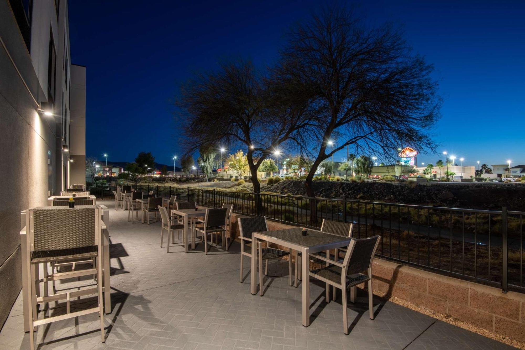 Hampton Inn & Suites Las Vegas-Henderson Exteriör bild